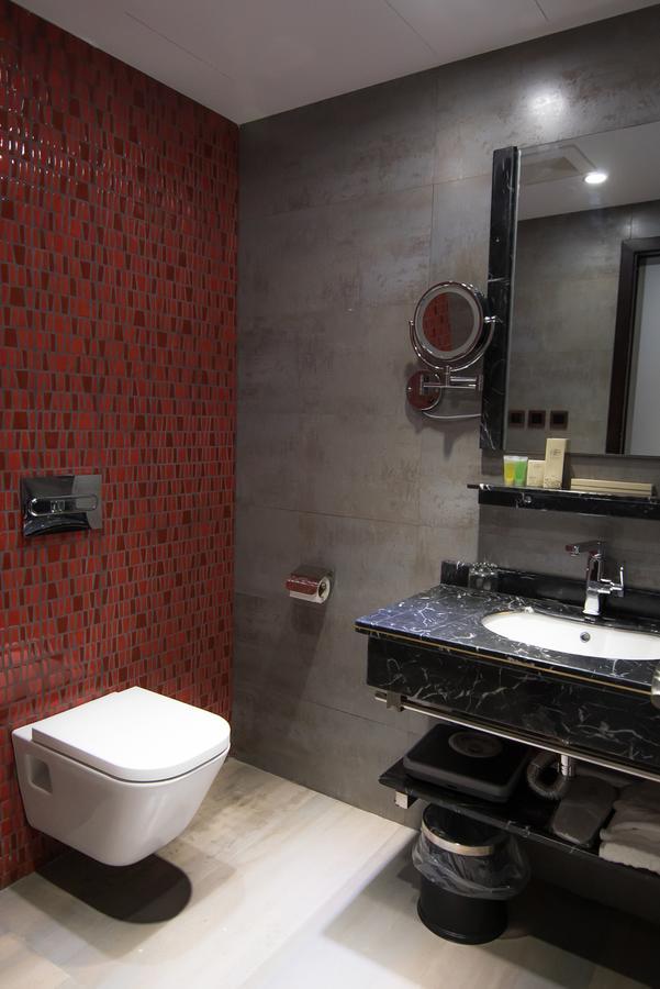 Rosalina Hotel Yanbu Extérieur photo
